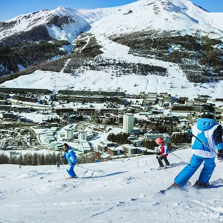 Club Uappala Üdülőközpont 3*