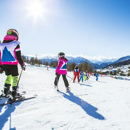 Club Uappala Üdülőközpont 3*