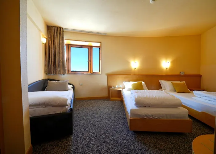 Semesteranläggning (resort) Club Uappala 3*